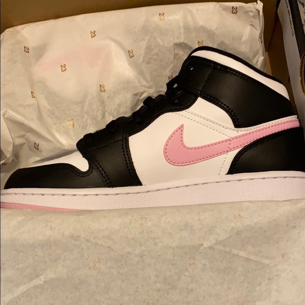 Jordan 1s